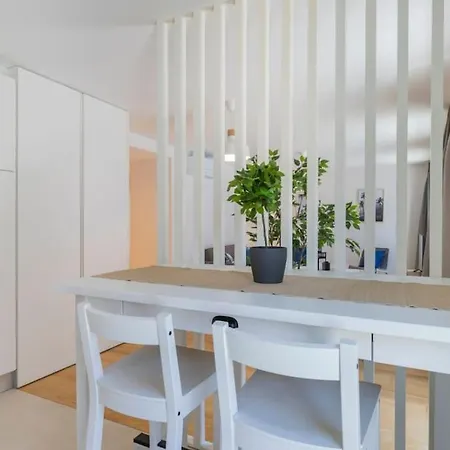 Campolide 2 Bedroom Delight By Innkeeper Apartament Lizbona