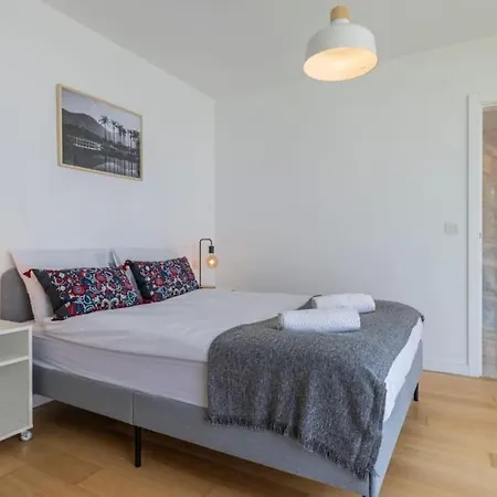 Campolide 2 Bedroom Delight By Innkeeper Apartamento