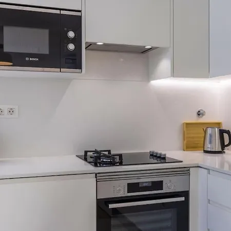Campolide 2 Bedroom Delight By Innkeeper * Lisboa
